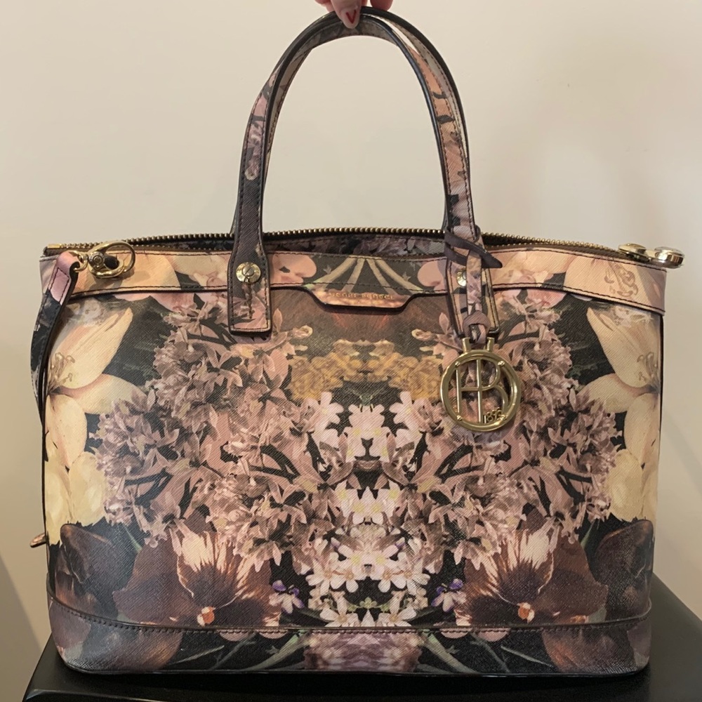 Henri Bendel West 57th Satchel